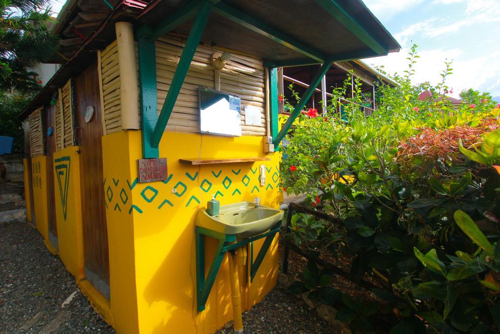 Bed and Breakfast Zion Country Manchioneal Номер фото